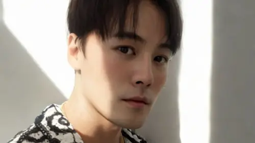 金曲歌王逛潮州夜市現場飆唱　黃文星吞CD演出讓一票路人耳朵懷孕
