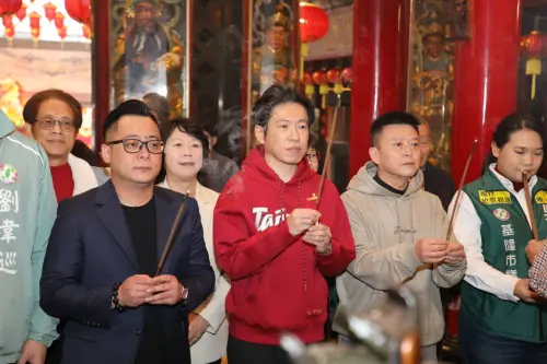 基隆囡仔春節合體參拜　張惇涵：未來與童子瑋合作造福基隆
