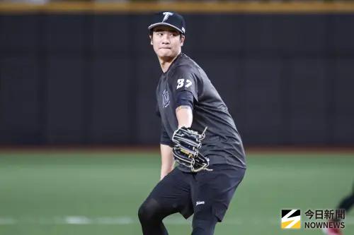 經典賽／張峻瑋今向中華隊報到！曾豪駒看好壓制力：大剌剌的選手
