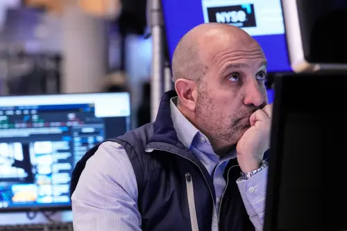 被私人信貸、伊朗局勢拖累！美股全線下挫　道瓊收跌逾260點
