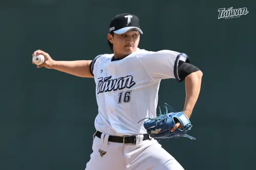 ▲中華隊投手李東洺在第一階段集訓後期找回投球狀態，在與台鋼雄鷹的熱身賽中，中繼1.2局失1分，最快球速147公里。（圖／中職提供）