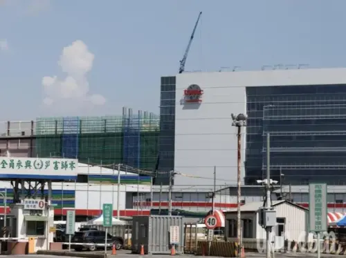 台積電高雄廠爆內鬼　包商負責人偷天換日　潛入無塵室狂搬電線
