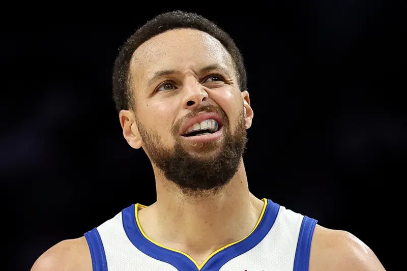 NBA／柯瑞膝傷嚴重！傑佛森曝「坐下也會痛」　勇士季後賽恐告急