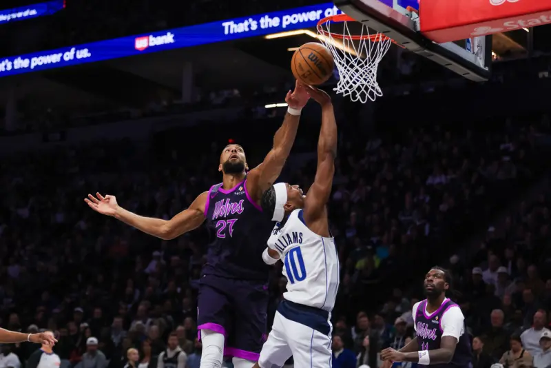 NBA／戈貝爾又被禁賽！一肘要價634萬台幣　再1惡犯懲處直接翻倍