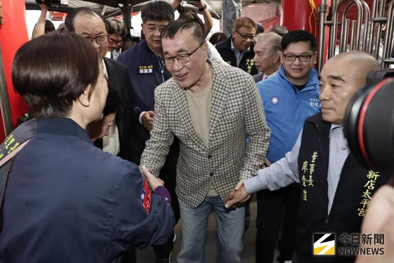 ▲新北市副市長李四川回新店太平宮走春拜年。（圖／記者葉政勳攝 ,2026.02.22）