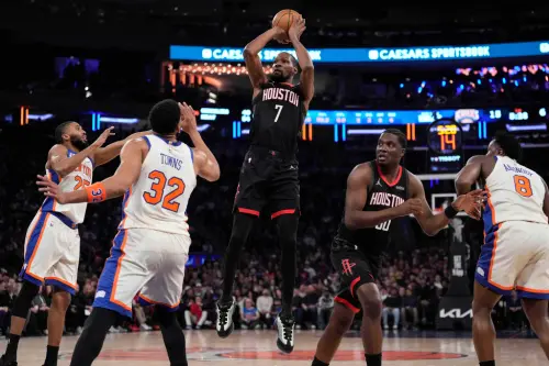 NBA／火箭糗當「被逆轉專家」！驚人數據曝光：曾領先25分輸鵜鶘
