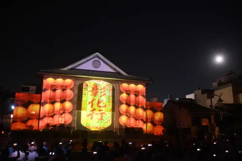 台灣最強老街確定了！鹿港11個月吸2232萬人創紀錄　九份跌出前三
