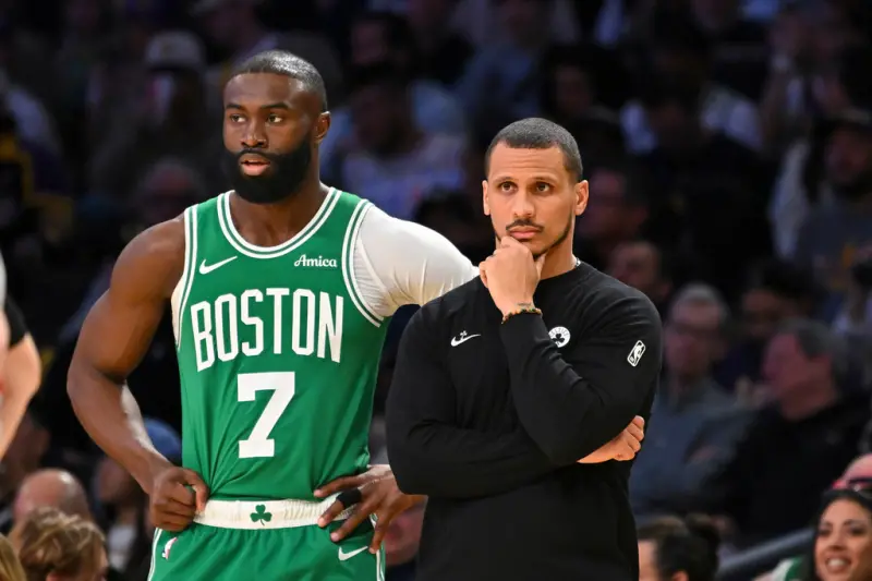 NBA／湖人只會虐菜！塞爾提克主帥曝贏球秘訣：打點詹皇、唐西奇