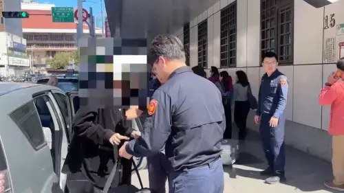 快訊／抓到人了！北車男持刀亂晃「一路狂逃21hrs」林口狼狽落網
