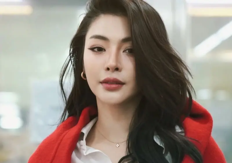 泰國GL女神Faye變身美髮師！剪髮一次8.6萬　150名額秒殺狂賺千萬