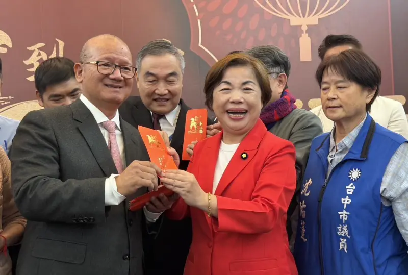    ▲楊瓊瓔今天上午參加市府及市議會新春團拜。（圖／楊瓊瓔提供，2026.02.23）  