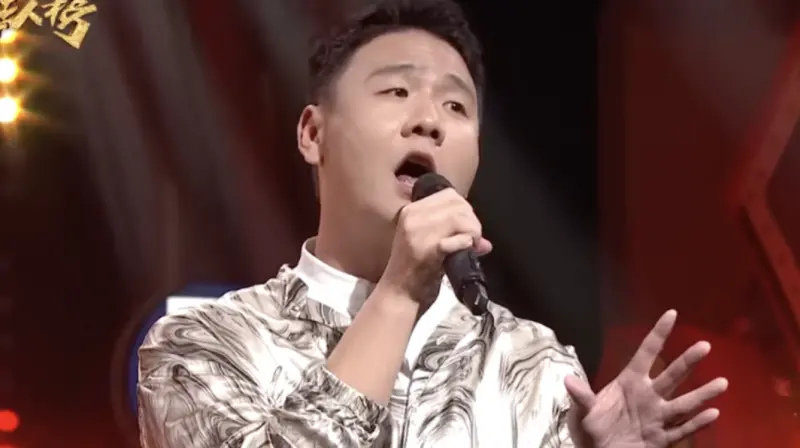 YTR阿翰深情唱〈愛到無命不知驚〉！全場聽傻　被封YT界的王識賢