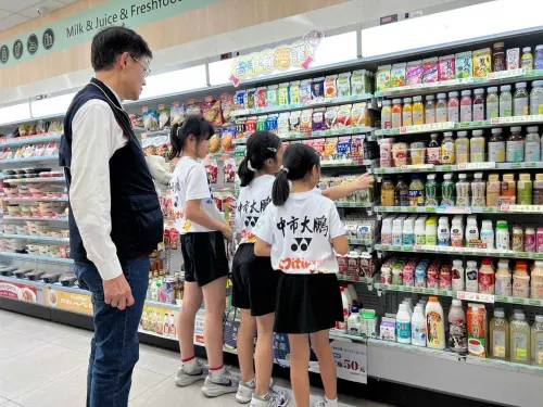 「台中有鈣讚」上路　議員盼照顧一視同仁
