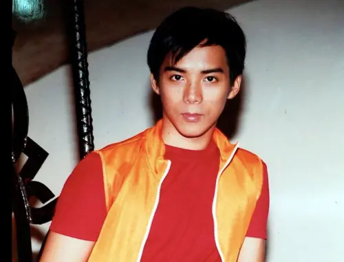 ▲陳子強年輕時模樣帥氣，曾被網友稱為台灣超級帥哥之一。（圖／摘自陳子強 鋼絲團FB）