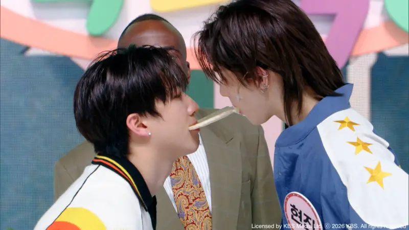 ▲Stray Kids過年節目《Soul Beam with Stray Kids》在Hami Video獨家播出，節目中他們穿古裝大玩傳統遊戲，還變身黑白大廚戰廚藝。（圖／Hami Video提供）