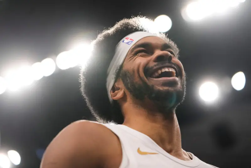 NBA／湖人交易騎士中鋒艾倫方案！詹皇父子買1送1　佩林卡有3首輪