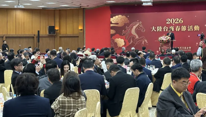    ▲海基會董事長蘇嘉全在「2026大陸台商春節活動」上台致詞。（圖／記者顏幸如攝，2026.02.25）  