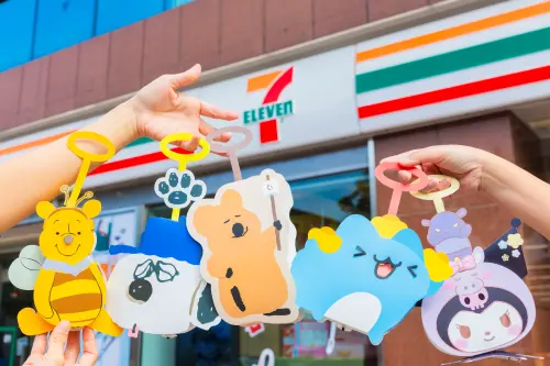 ▲7-11自2月25日起實體門市開賣人氣「元宵節卡通燈籠」。（圖／7-11.com.tw）