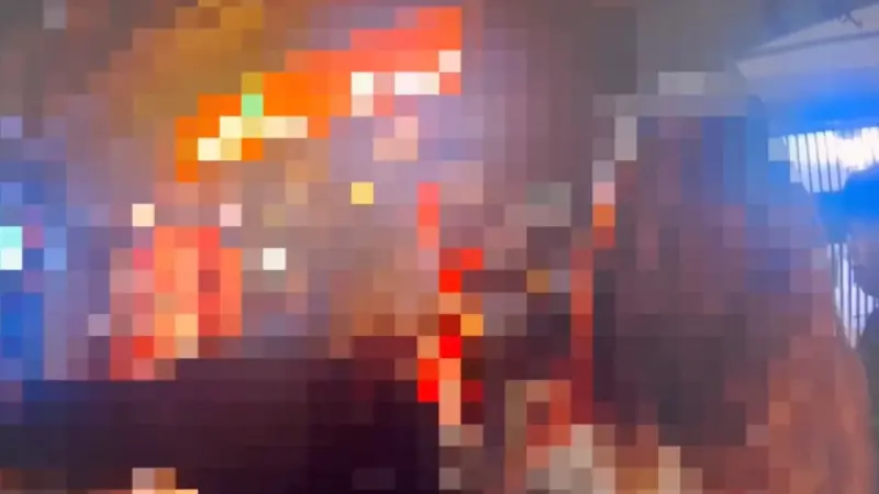 不滿被趕爆氣！北市酒吧找友人爽聊「沒消費」店門外狂飆：X你妹