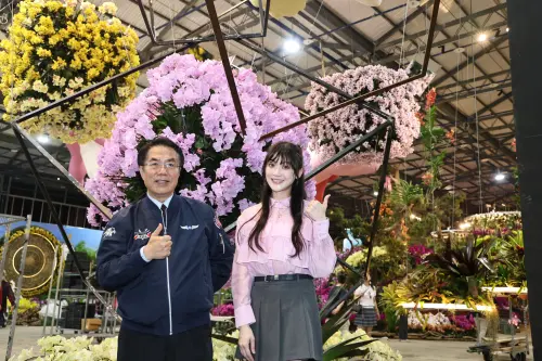 ▲市長黃偉哲今天與林逸欣走訪「2026台灣國際蘭展暨花卉科技展」各場館。(圖／南市府提供)