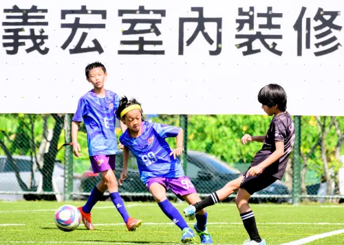 ▲第六屆健身工廠盃少年足球菁英邀請賽，當全台球隊齊聚高雄，促進技術交流，也為城市帶來實質經濟效益。（圖／健身工廠提供）