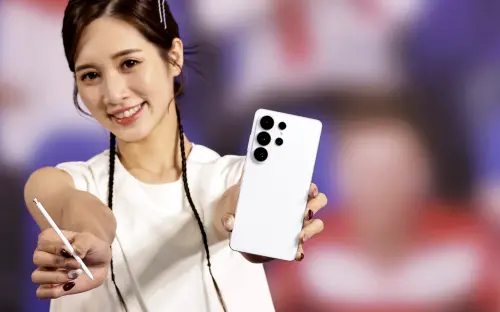 三星Galaxy S26 Ultra實機體驗：免買防窺片、新一代演唱會神器