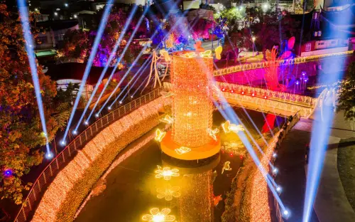 ▲客家燈區主燈蝶舞水光。（圖／2026屏東燈節官網 www.amazing-pingtung.com/ptlf）