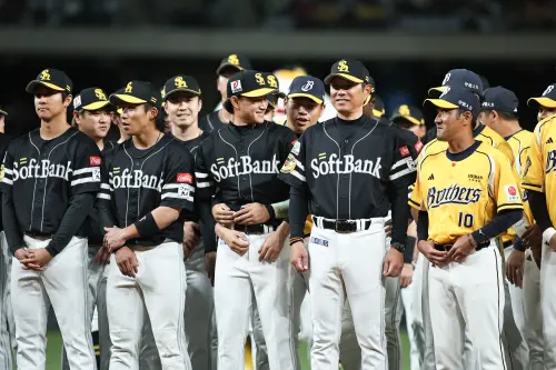 ▲軟銀監督小久保裕紀（右二）賽前喊話，希望成為中華隊最好的對手。（圖／挺悍運動行銷提供）