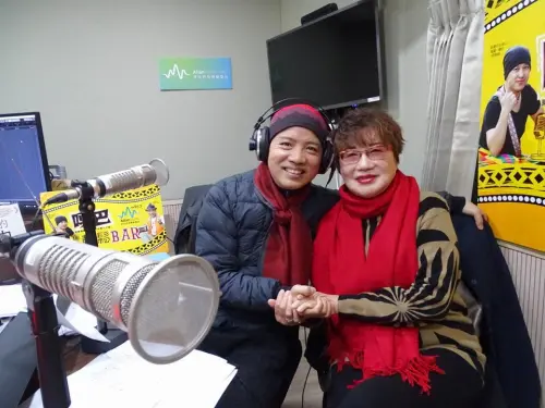 ▲陳凱倫（左）透過臉書證實夏琍琍（右）病逝消息。（圖／翻攝自陳凱倫臉書）