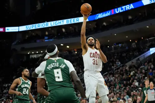 NBA／艾倫壓哨補籃無效！騎士116：118不敵公鹿　中斷對戰7連勝
