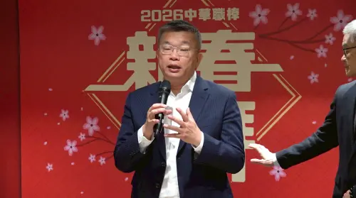 ▲蔡其昌透露大聯盟戰力「費仔」費爾柴德（Stuart Fairchild）確定明日抵達台灣，會出席中華隊與日本火腿鬥士賽前練球。（圖／記者陳云茹攝）