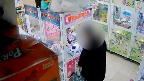 3條通男竄雙北「15秒偷一台娃娃機」狡猾手法曝！犯案過程全被拍

