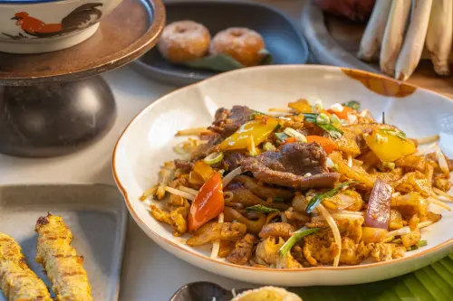 ▲高雄洲際酒店「HAWKER 好客南洋餐廳」推出期間限定「南洋集錦巡禮」活動。（圖／高雄洲際提供https://ickaohsiung.com）