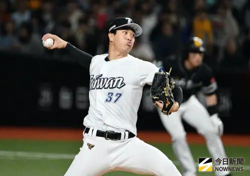 台日交流賽／張峻瑋緊急登板拆彈失敗　胡智爲、林詩翔後援都失分
