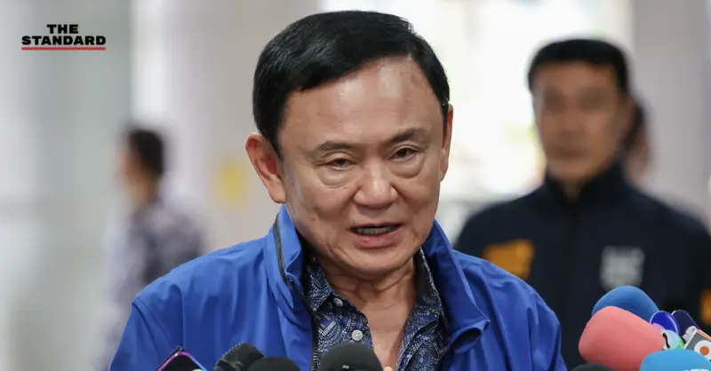 ▲泰國懲教署發言人育塔納正式說明前總理塔克辛（Thaksin Shinawatra）的假釋時程，預計最快2026年5月9日符合申請資格，且因剩餘刑期較短，無需配戴電子腳環。（圖／翻攝自The Standard）