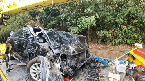 ▲交趾陶大師謝東哲2月9日發生車禍，加護病房搶救五天後生還。（圖／取自謝東哲臉書）