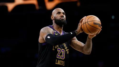 NBA／詹皇太狂！生涯籃板超越羅德曼　湖人、太陽之戰連創3項紀錄
