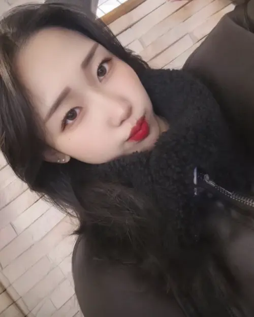 ▲毒殺2男的金姓女嫌犯面容姣好。（圖／翻攝自Instagram）