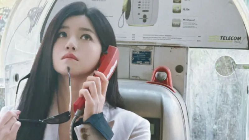 陳妍希無P影片太美了！被老外堵麥克風全英文回答　正到衝上熱搜