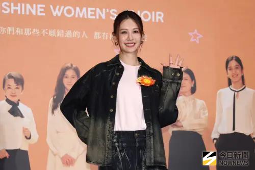 ▲安心亞（如圖）喊話阿Ken：「不要炸甜甜圈了！」趕快觀看《陽光女子合唱團》。（圖／記者朱永強攝影）