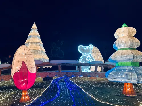 ▲象徵愛與和平的姆明療癒現身中台灣燈會(圖／觀旅局提供2026.2.27)