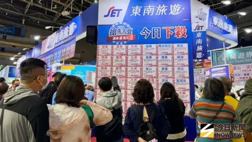 ▲高雄巨蛋春季旅展今（27）日至3月2日登場，業者祭出限定優惠、獨家商品。（圖／記者陳美嘉攝，2026.02.27）