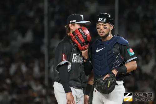 ▲中華隊僅在6局下靠著剛加盟西武獅的林安可，從火腿第4任投手福谷手中擊出安打追回1分，最終仍無力反撲。（圖／記者林柏年攝）