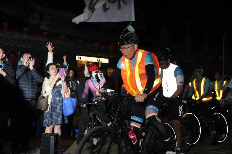 嘆二二八成柯文哲打臉秀！她揭轉折：可切換模式如政治渣男