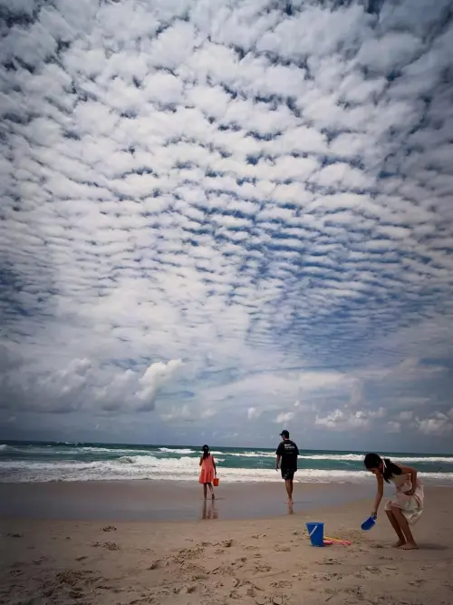 ▲修杰楷停工後也多出更多時間陪伴家人。（圖／賈靜雯IG@alyssachia）