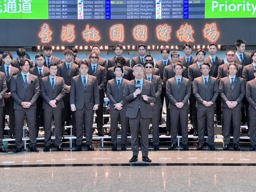 經典賽／中華隊華航包機出征！免去地獄車程　蔡其昌引用唐詩名句