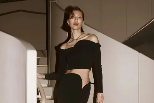 ▲莫莉近日PO影片自爆到米蘭看秀，票突然被取消。（圖／莫莉IG@molly_chiang）