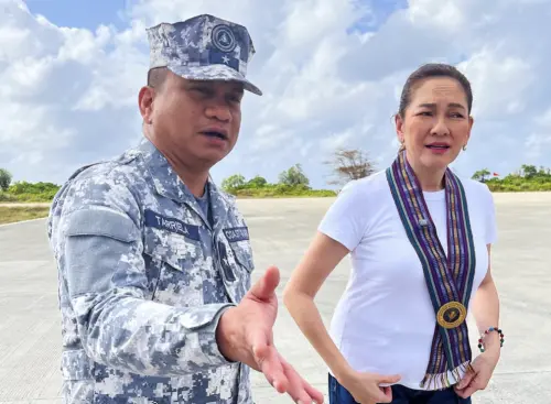 飛機未落地手機宣示主權？菲官員登中業島見「Welcome to CHINA」