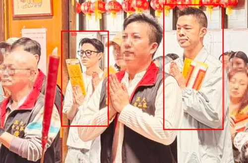 ▲廣澤宮臉書粉專當天拍攝的照片中，王子（左框）與陳大天（右框）站在附近。（圖／大溪鳳山寺廣澤宮臉書粉專）