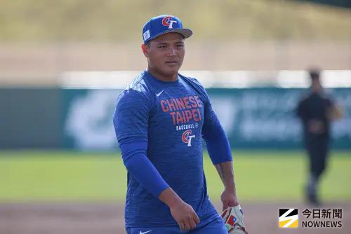 李灝宇檢查結果輕微拉傷！曾豪駒坦言事發突然：本人也想留中華隊